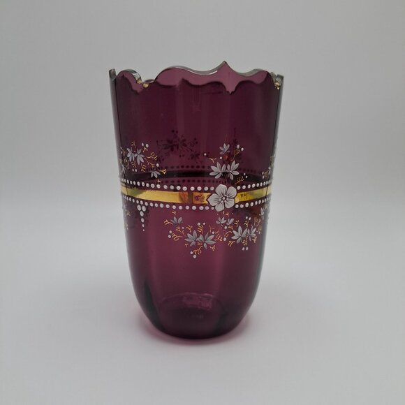 Hand-Painted Amethyst Enamel Floral Vase With Scalloped Rim - Picture 3 of 16